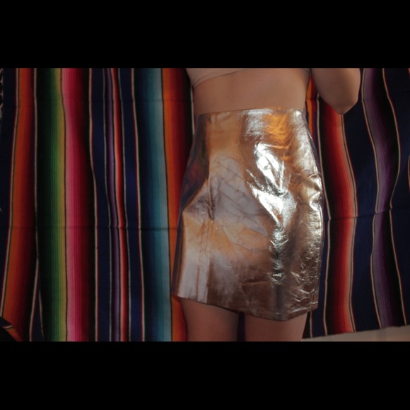 Metallic silver skirt - Picture 4 of 4